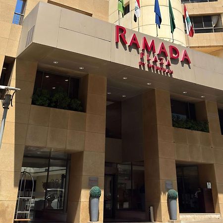 Готель Ramada Plaza By Wyndham Beirut Raouche Екстер'єр фото